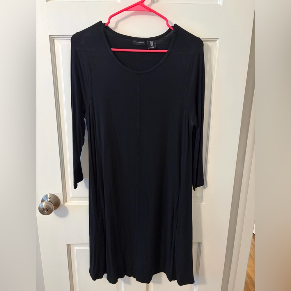 Mercer & Madison Elegant Black Long Sleeve Dress